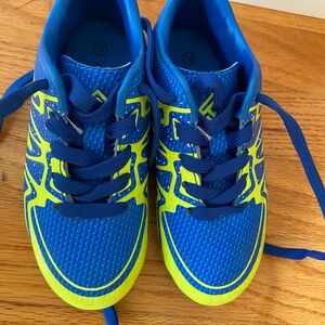 Dream Pairs Kids Blue and Neon Yellow Sneakers